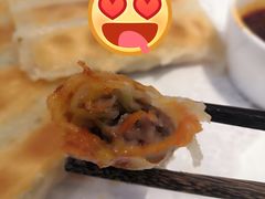 葱肉金牌锅贴-春发生饭店·非遗(南院门店)