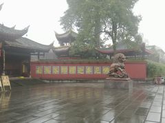 -峨眉山报国寺