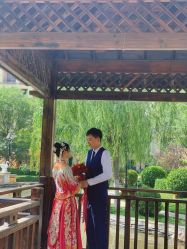 -欣薇婚纱(新源乐汇城店)