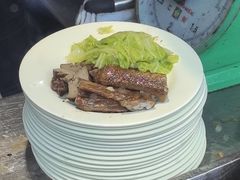 -华香鹅快餐店