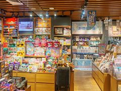 -九木杂物社(新奥购物中心店)