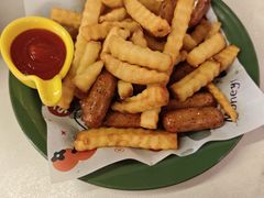 -鹅冠港式茶餐厅(来福士店)