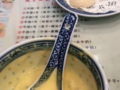 -广信牛奶甜品世家(台东店)
