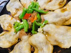 地锅小公鸡-十二道丰味·徐州土菜·烧烤(何山路店)