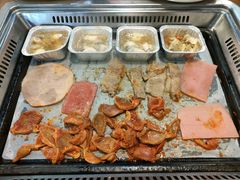 -牛佳客自助烤肉火锅餐厅(万泰汇店)