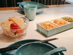 -荷塘秋月·本帮江浙菜(国权路店)