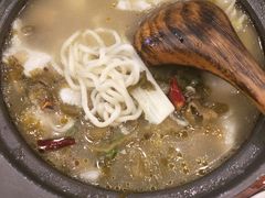 -周鱼小馆石锅酸菜鱼(活力汇店)