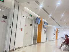 -上海市徐汇区口腔医院