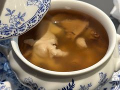 无花果炖松茸老鸡汤-小大董·烤鸭(观景餐厅·南京西路店)