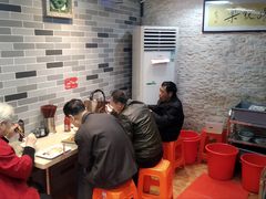 大堂-荔银肠粉(广州天河华利路店)