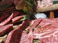 -山川小町·极番烧肉(新地假日广场店)