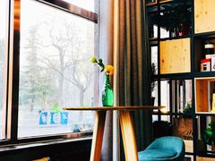 -ZING COFFEE 镜咖啡