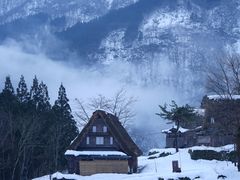 -白川乡与五箇山的合掌构造村落