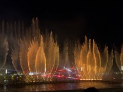 -东港音乐喷泉广场