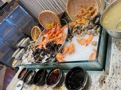 -怡豪大饭店·银顶旋转餐厅