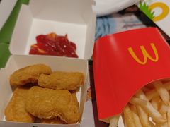 -麦当劳(湖光北街店)
