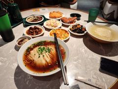-松鹤面馆·古法焖肉面(观前店)