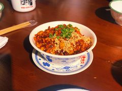 -炉小二铜锅牛蛙•川湘菜(三里屯店)