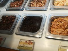 -三佰瑞冻酸奶(凯德MALL店)