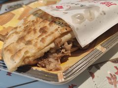肉夹馍-元志初腊汁肉夹馍(钟楼粉巷店)