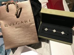 -梵克雅宝(国贸商城店)