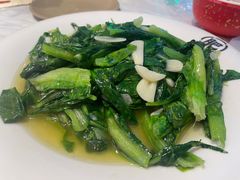 -肥肥虾庄·金牌油焖大虾(首义路店)