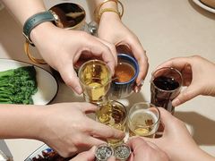 -八府香鸭·啫啫煲(华山路店)