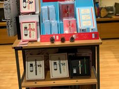 -百新书局(尚悦湾店)