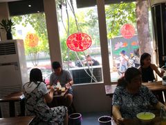 大堂-穆得·老周家牛肉烧饼(普利街店)
