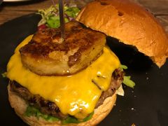 -HIGH FIVE哈福手工汉堡(桂林路店)