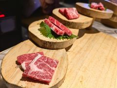 雪花烤肉拼盘-火炉火自助餐(喜隆多店)