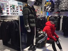 -fila(日月光中心广场店)