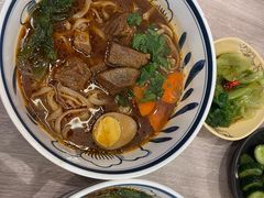 -康师傅私房牛肉面(马泉营奥莱店)