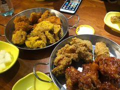 -BHC炸鸡(明洞总店)