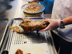 -三人行骨头王火锅(长寿店)