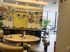 -必胜客(WOW梦之城店)