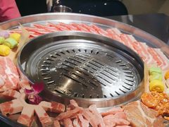 -哈哈碳都·牛肋条无限自助烤肉(宝龙店)