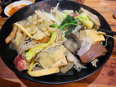 -万记麻辣烫国展总店