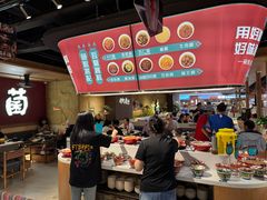 -老牌坊云南鱼豆花火锅(哈西万达店)