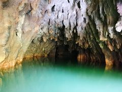 -怀托摩萤火虫洞