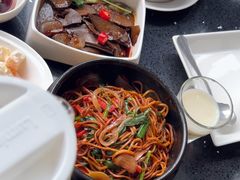 -一楼食业·食惠一楼