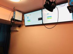 -VR间客漫虚拟现实体验馆(汉街店)