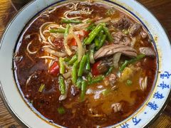 -宝哥杂酱万州面(镋钯街37号院店)