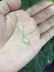 -威德钻石-克拉钻大本营(南京东路店)