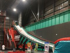 -极限PLAY运动娱乐新世界·团建派对潮玩休闲馆·室内蹦极高空游乐园