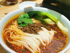 -全牛匠·乐山跷脚牛肉(新中关店)