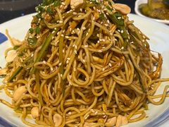 -铜锣湾·有麝自然香(重庆新天地店)