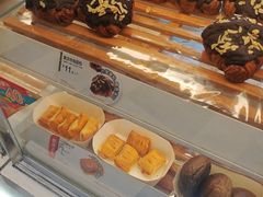 -85度C(生甜甜圈研究工坊·上海平凉店)