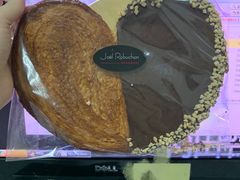 -Salon de The de Joel Robuchon(外滩18号店)
