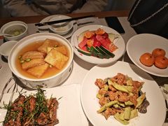 -聚友斋(陶瓷琉璃馆水晶街店)